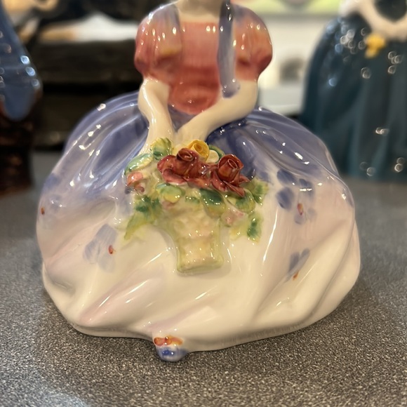 Royal Doulton “Monica” - Picture 4 of 6